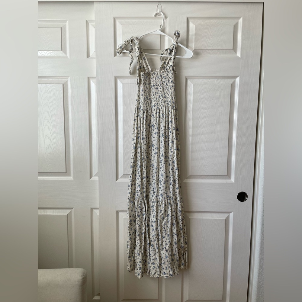 Nothing Fits But momoka dress in blue rose
